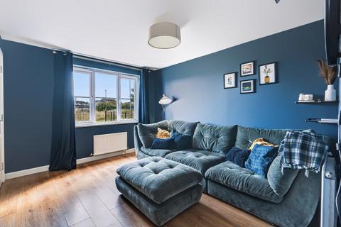 3 bedroom terraced house for sale, Russell Drive, Bathgate