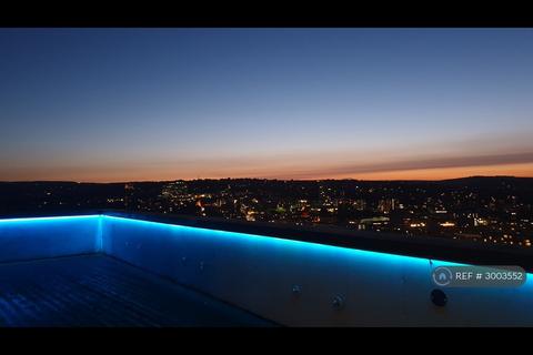 2 bedroom penthouse to rent, St Pauls Square, Sheffield, S1