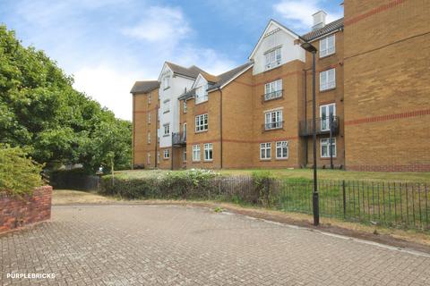 Greenhaven Drive, London, SE28