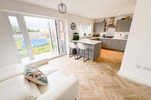 4 bedroom detached house for sale, Turnberry Avenue, Blyth NE24