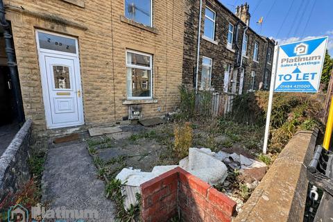 2 bedroom terraced house to rent, Blackhouse Road, Huddersfield