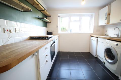 3 bedroom terraced house to rent, LONDON, SE19