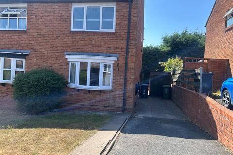 2 bedroom semi-detached house to rent, Rangeworthy Close, Redditch