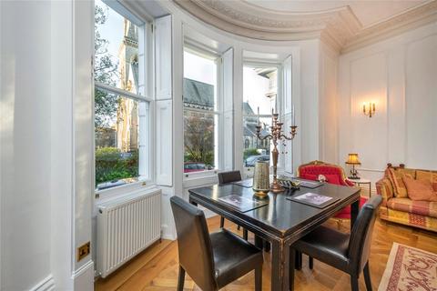 3 bedroom flat to rent, Burlington House, Richmond TW10