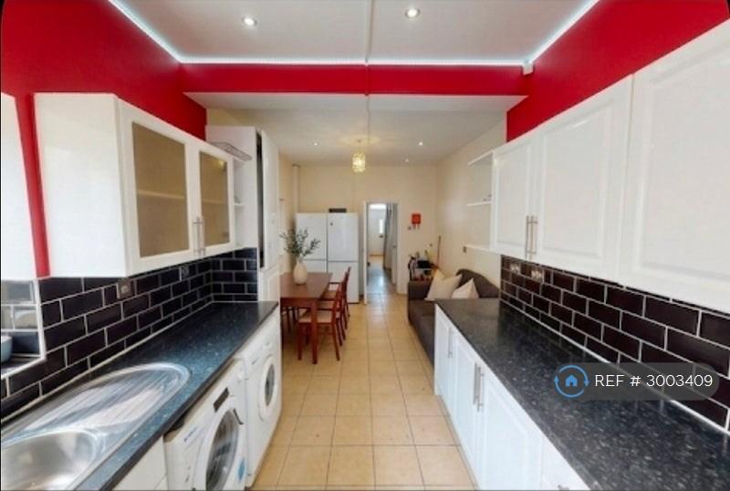 House in Manchester - View 5
