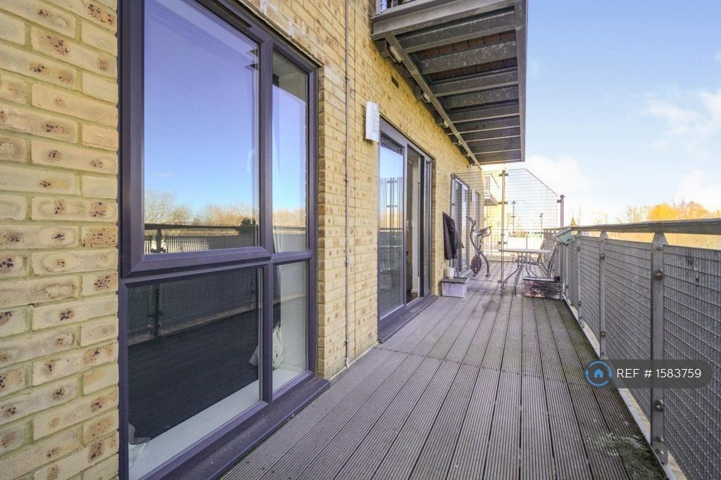 Apartment in London - View 3