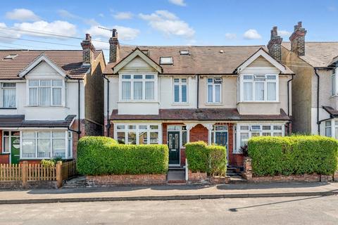 4 bedroom semi-detached house for sale, Weihurst Gardens, Sutton, SM1