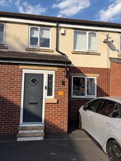 3 bedroom townhouse for sale, Park Rise, Leeds, LS13