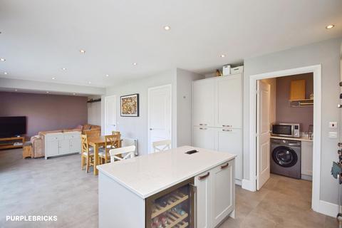 4 bedroom detached house for sale, Pen-y-Wal Drive, Newport, NP18