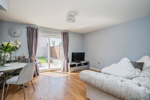 2 bedroom end of terrace house for sale, Cotton Road, PORTSMOUTH, Hampshire, PO3