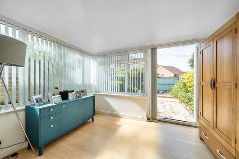 3 bedroom semi-detached house for sale, Rawdon Way, Faringdon, Oxfordshire, SN7