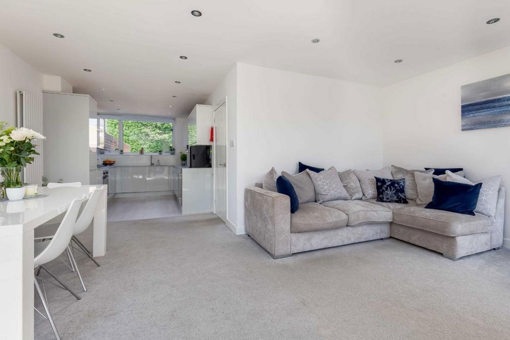 House in Edinburgh - View 4