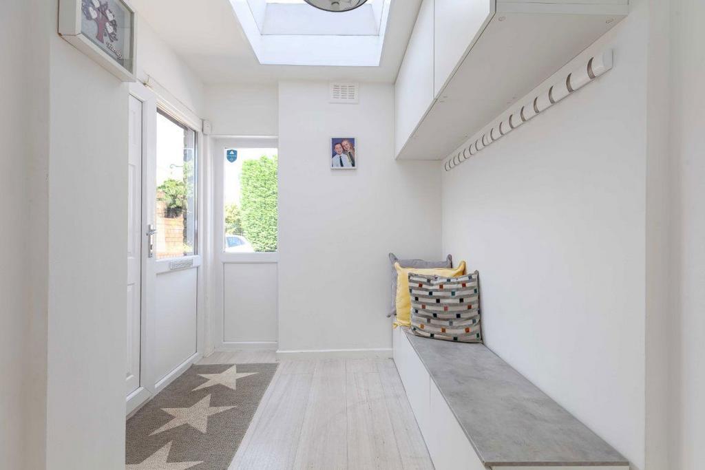 House in Edinburgh - More