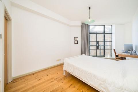 2 bedroom flat to rent, Commercial Street, London E1