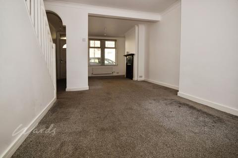 2 bedroom end of terrace house to rent, Dale Street Chatham ME4