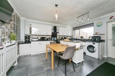 3 bedroom end of terrace house for sale, Vulcan Street, Holyhead, Isle of Anglesey, LL65