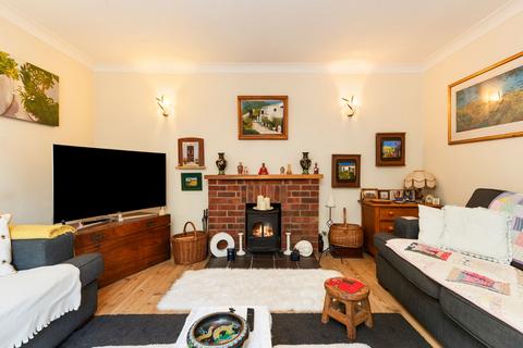 3 bedroom detached house for sale, Ffordd Yr Afon, Haverfordwest SA62