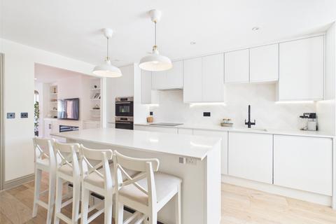 3 bedroom semi-detached house for sale, Red Kite Road, Oxfordshire OX39