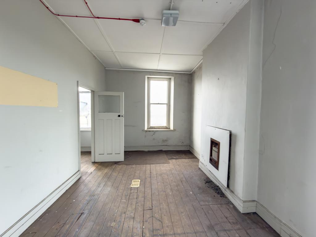 Living room, fireplace