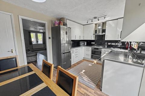 undefined, Verwood