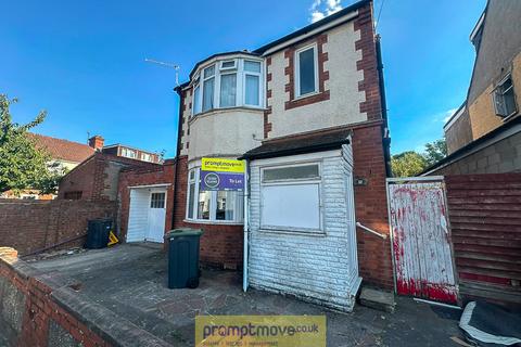 3 bedroom detached house to rent, Maryport Road Luton LU4 8EA