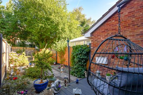 2 bedroom terraced house for sale, 10 Pendinas Drive, Wolverhampton