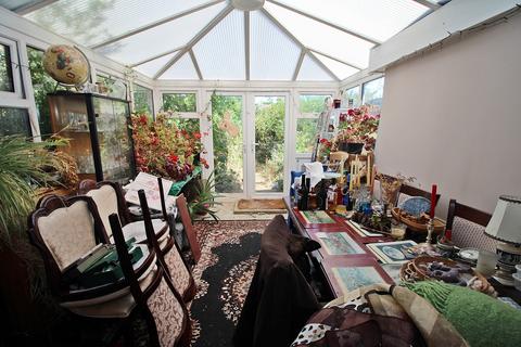 3 bedroom detached house for sale, Kings Road, Flitwick