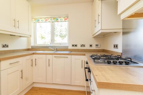 2 bedroom semi-detached bungalow for sale, Highgrove Crescent, Leicester, LE2