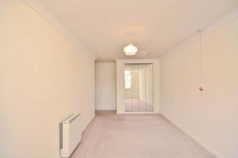 1 bedroom apartment for sale, McLay Court, Cardiff CF5
