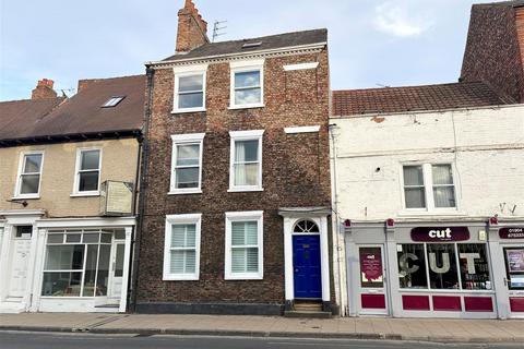 2 bedroom apartment for sale, Gillygate, York