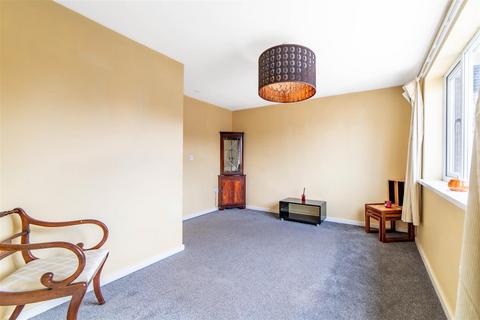 3 bedroom flat for sale, Park Avenue, Gosforth, Newcastle Upon Tyne, NE13