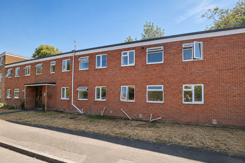 2 bedroom flat for sale, Steepdene, Poole