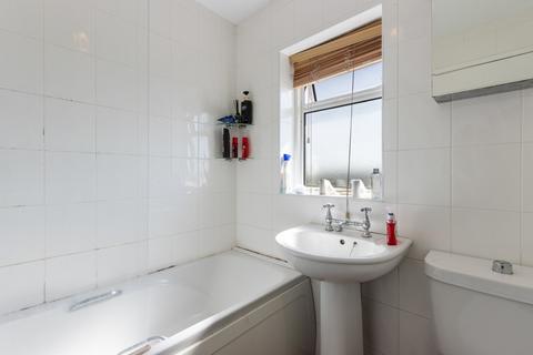 undefined, Queensway, Gainsborough, DN21