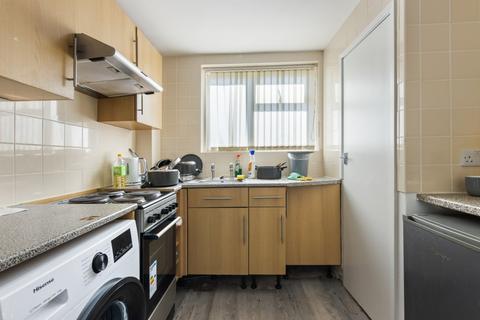 undefined, Queensway, Gainsborough, DN21