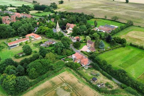 Land for sale, Aunsby, Aunsby, Sleaford, Lincolnshire, NG34 8TA