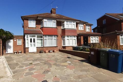 3 bedroom semi-detached house for sale, St. Andrews Close, Stanmore, HA7