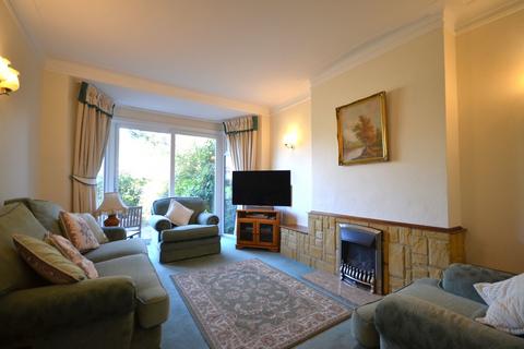 3 bedroom semi-detached house for sale, St. Andrews Close, Stanmore, HA7