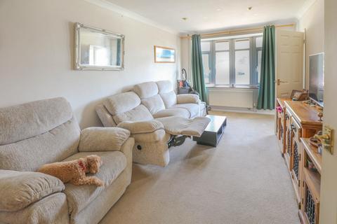 2 bedroom bungalow for sale, Cavendish Close, Barton Seagrave, Kettering