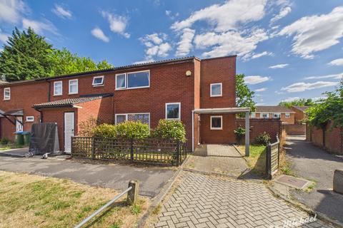 3 bedroom end of terrace house for sale, Witham Way, Aylesbury, Buckinghamshire