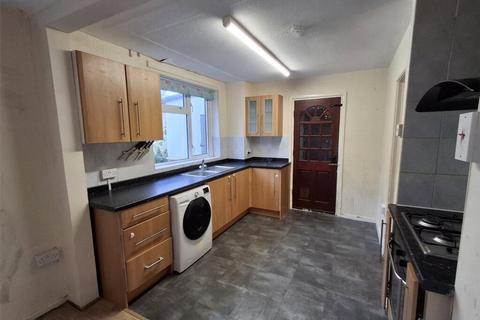 3 bedroom semi-detached house for sale, 15, Wilton Avenue, Worcestershire DY11 5PR