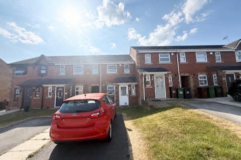 2 bedroom end of terrace house to rent, Swinnow Close, Leeds, West Yorkshire, LS13
