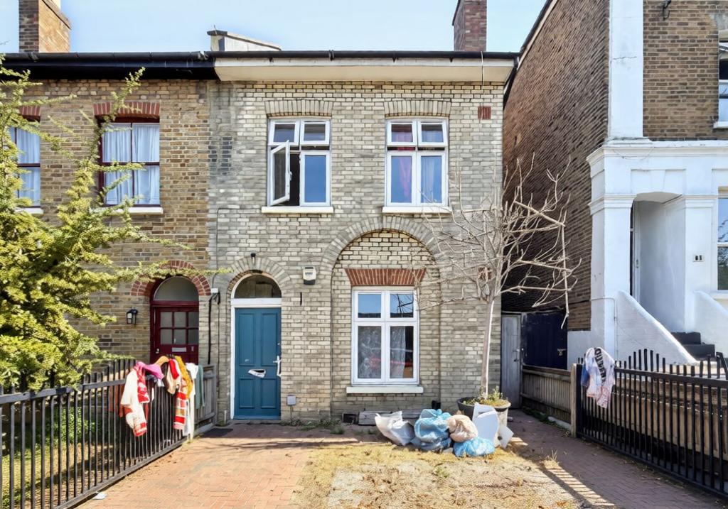 Detached house exterior