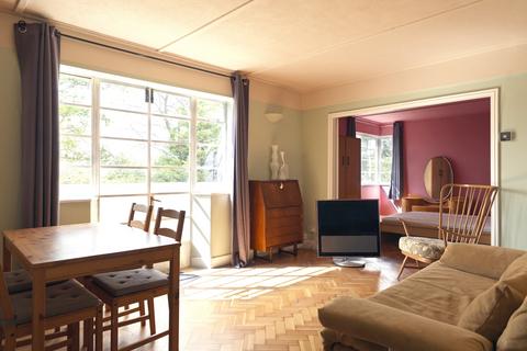 2 bedroom flat to rent, Mansfield Road, Nottingham NG5