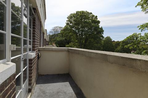 2 bedroom flat to rent, Mansfield Road, Nottingham NG5