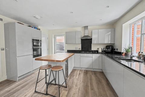 4 bedroom detached house for sale, Verwood