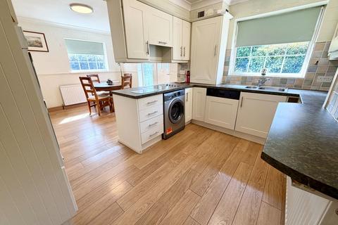 3 bedroom semi-detached bungalow for sale, Park Road, Clayton West