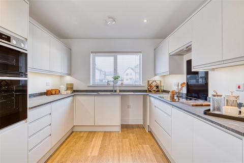 undefined, Long Close, Barnstaple EX32