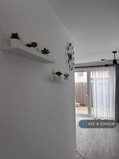 2 bedroom detached house to rent, Bluebell Mews, Headington, Oxford, OX3