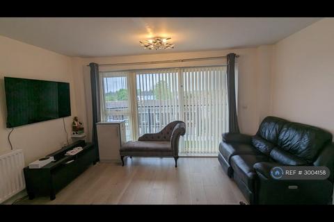 2 bedroom flat to rent, Trevithick, Slough, SL1