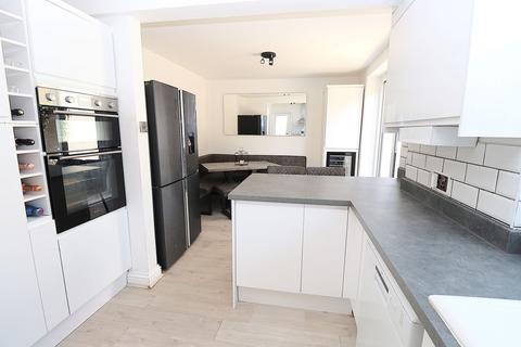 3 bedroom semi-detached house for sale, Birchett Road, Farnborough GU14
